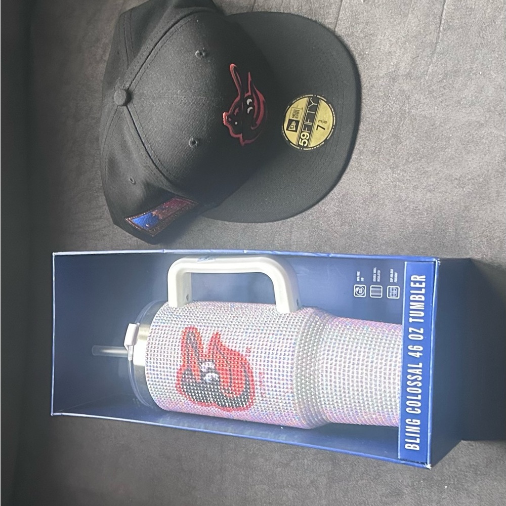 Great gift set for any Orioles fan! Bling Colossal 46 oz Tumbler with cap